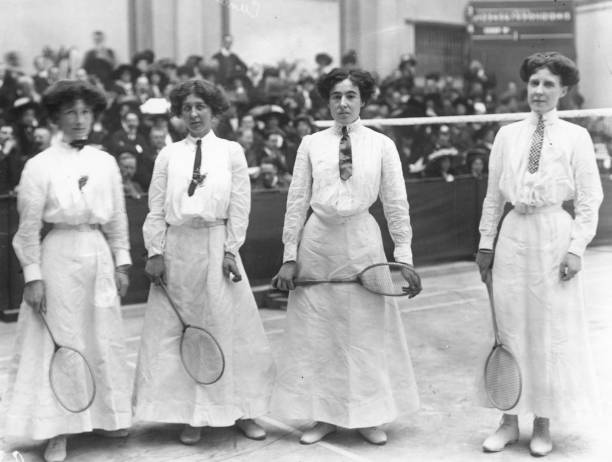 羽毛球单打高手进阶图解：假动作、变速与节奏变化技巧