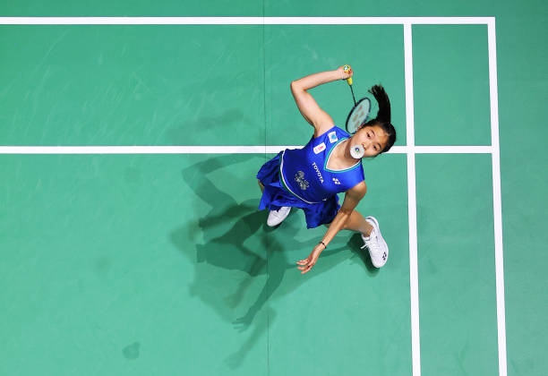 新手必看：羽毛球单打球拍入门选购避坑指南