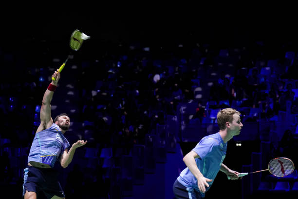 冷门！石宇奇苦战三局不敌对手，遗憾无缘决赛