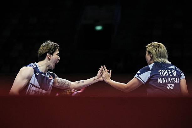 6U羽毛球拍重量范围揭秘：从专业到业余的选择