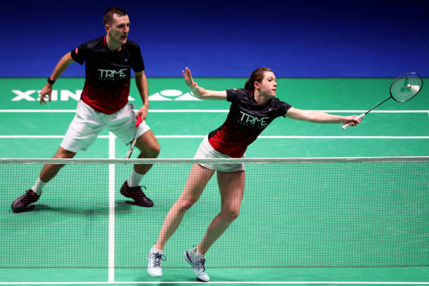 黄雅琼老公是谁？罕见合照曝光，甜蜜瞬间引热议