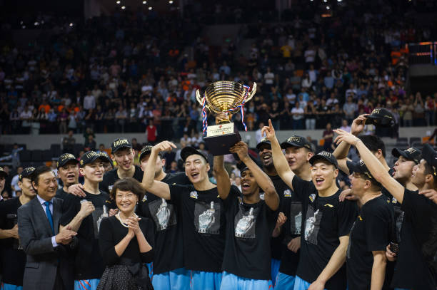 用户反馈：飞速直播篮球吧手机版是否值得一试？