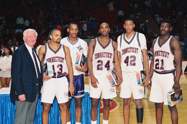 青岛男篮外援名单出炉，新老搭配能否带来突破？