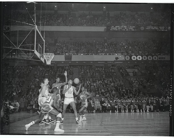 罚球得分决胜：篮球比赛中罚球得分的规则与策略