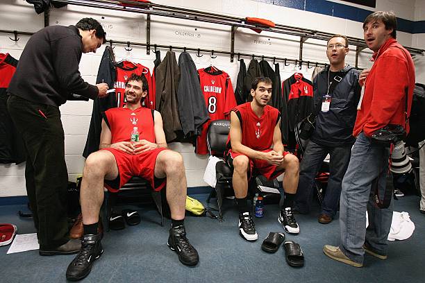 新浪篮球数据库：球队与球员统计的权威指南