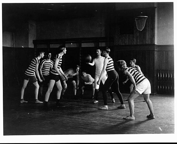 东西部前八排名：哪些球队锁定季后赛资格？