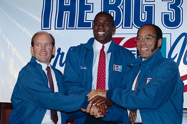 CBA全明星投票火热进行中，快来为你支持的球星打call！