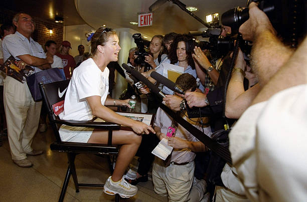 佛山业余足球联赛积分榜:社区球队异军突起