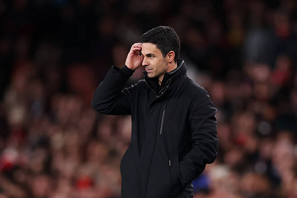 欧冠最新积分：豪门稳居前列，中游球队激烈厮杀