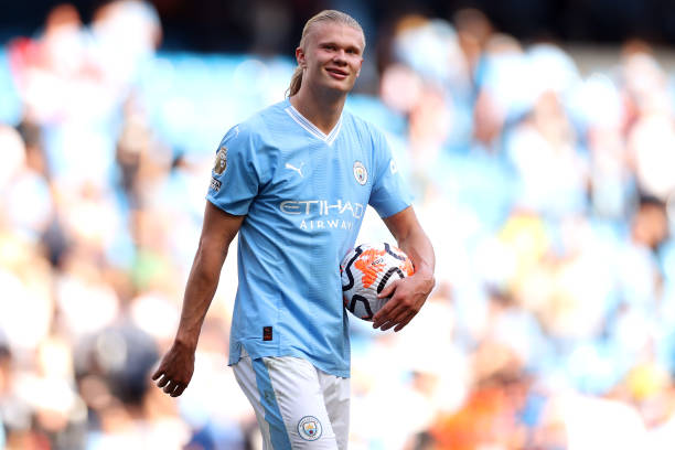 90足球比分电脑版：欧霸杯射手榜与助攻榜实时更新