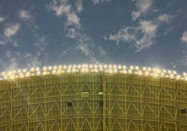 全攻全守的人：现代足球战术中的全能战士