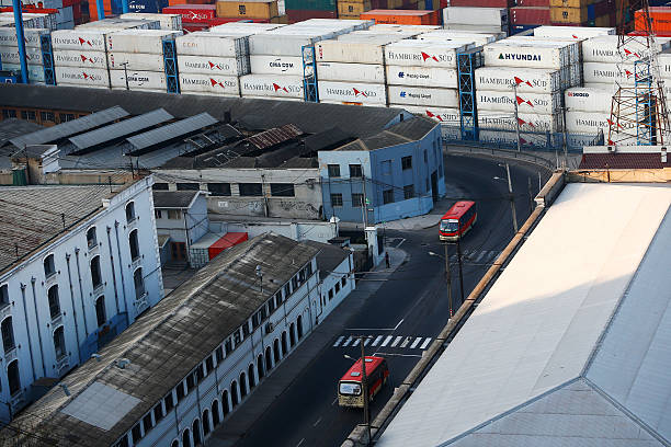 如何计算射门转换率与进球转化率：公式与实例解析