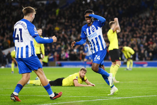 1998 vs 2018：<法国足球百科>对比两代世界冠军的阵容与风格