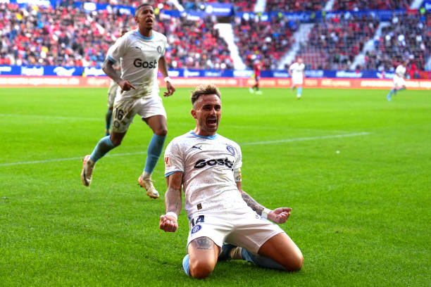 团结协作的足球赛——看图写话