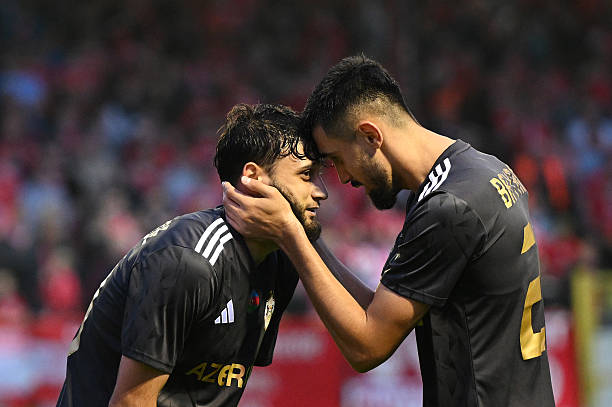 为什么有些防守反击球队角球多，而有些却很少？知乎深度解析