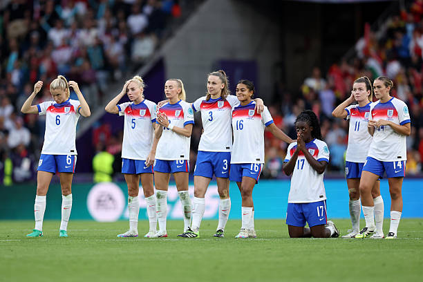 足球角球规则详解：从判罚到战术运用