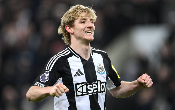 利物浦问鼎2019年欧冠冠军，安菲尔德奇迹再现