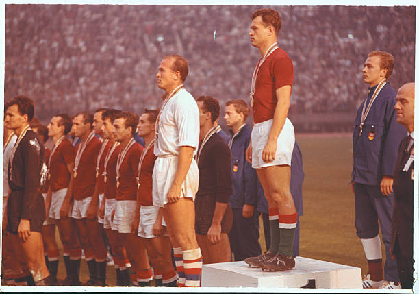 实测对比：现役球员中谁的射门速度最快？