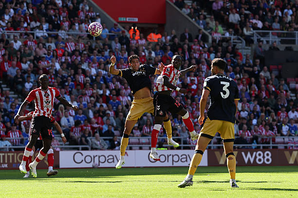 除了拜仁，还有哪些球队曾问鼎德甲？历届冠军一览