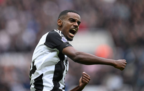 欧冠冠军年份冷知识：哪些球队曾实现三连冠？