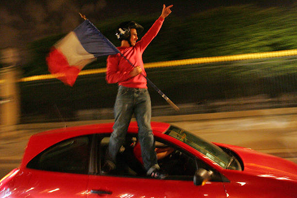 从VAR技术看本方半场越位判罚的准确性