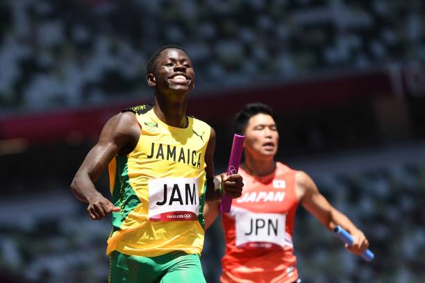 体育考试立定跳远：女生满分成绩及评分标准详解