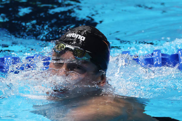 游泳教练亲授：自由泳换气四句口诀详解