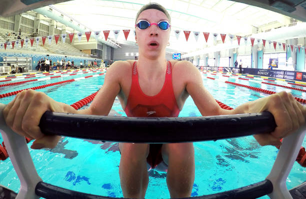 全国游泳冠军赛男子4×100米自由泳接力,浙江队破纪录夺冠