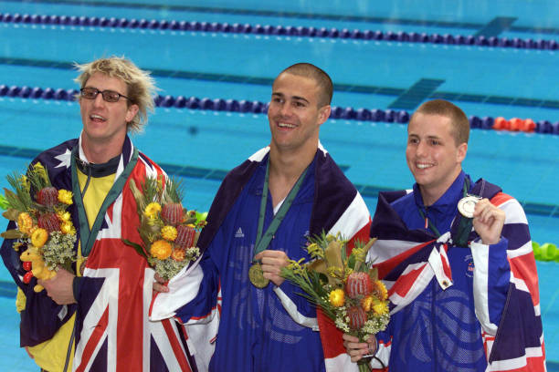 游泳小船的历史演变：从传统到现代的设计