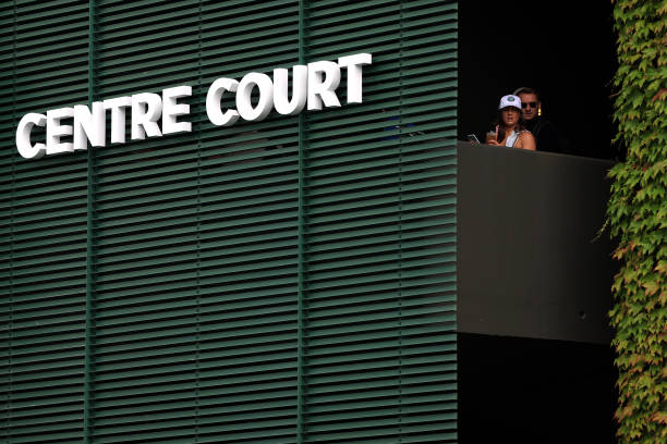 郑钦文辛辛那提站首秀：中国新星挑战世界强敌