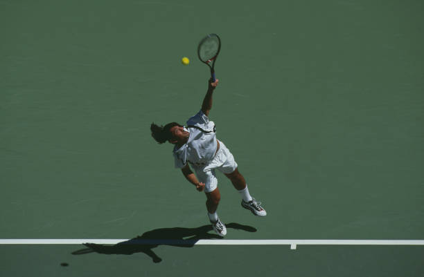 免费观看网球旋风第一季高清全集：校园网球的激情与梦想