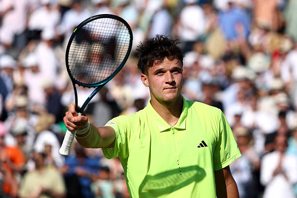 贴吧热议：德约科维奇最新训练视频曝光，状态如何？