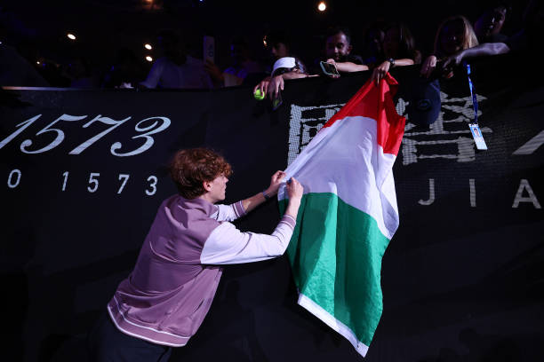 中国网球新高度：四大满贯齐贺郑钦文夺冠回顾