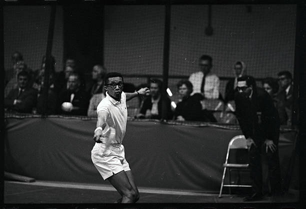 祁兵网球赛事回顾:经典比赛分析与技术点评