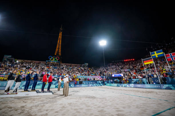 二传手必备技巧：精准传球与战术配合