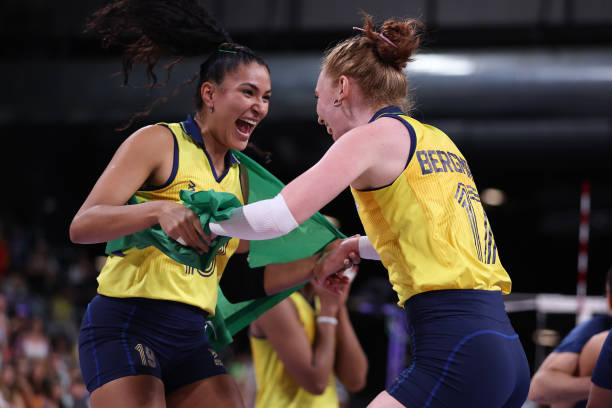 女排强强对话：中国对阵土耳其，CCTV5直播看点解析