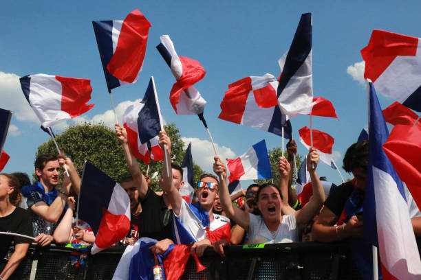 世界杯赛程:各阶段比赛当地时间汇总